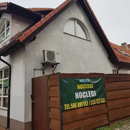 Pokoje U Sylwii -centrum 호스텔 올스티넥